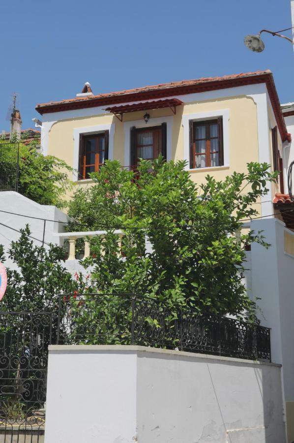 Casa Al Pozzo Villa Bandar Skopelos Luaran gambar
